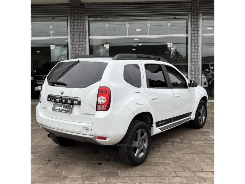RENAULT - DUSTER - 2014/2014 - Branca - Sob Consulta