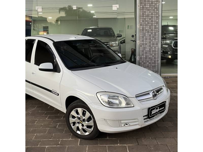 CHEVROLET - PRISMA - 2009/2009 - Branca - R$ 24.500,00