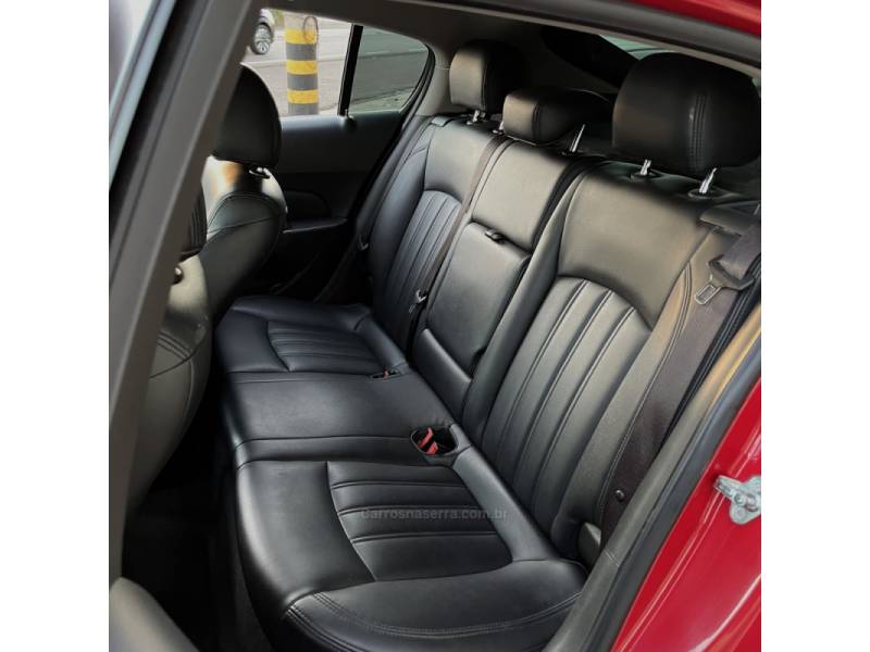 CHEVROLET - CRUZE - 2013/2013 - Vermelha - R$ 60.000,00