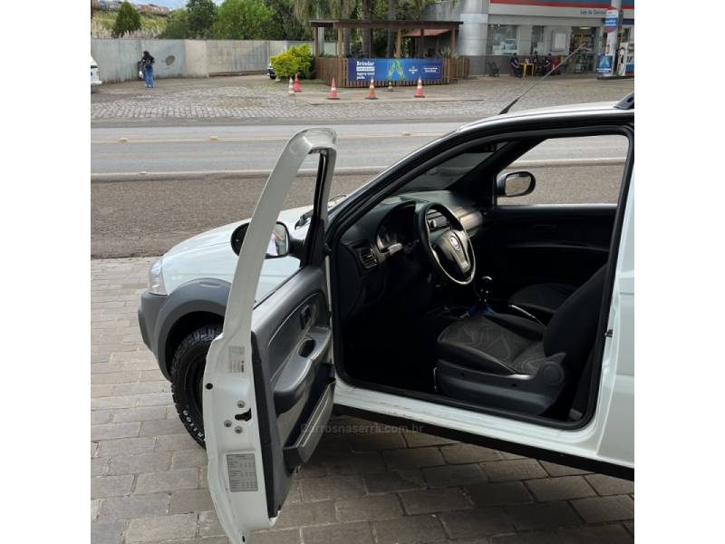 FIAT - STRADA - 2019/2019 - Branca - Sob Consulta