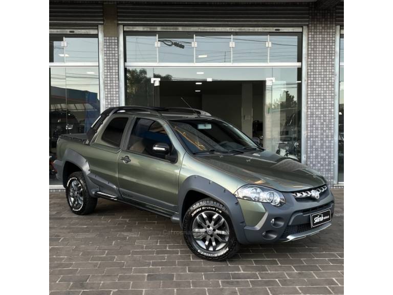 FIAT - STRADA - 2012/2013 - Verde - R$ 57.000,00