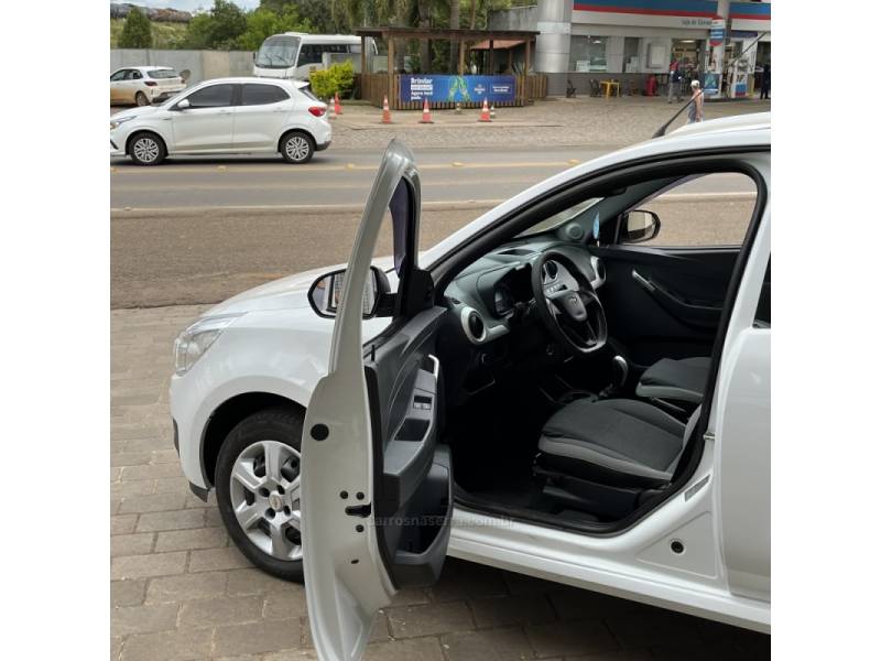 CHEVROLET - MONTANA - 2018/2018 - Branca - R$ 54.500,00