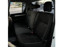 TOYOTA - HILUX - 2019/2019 - Branca - Sob Consulta
