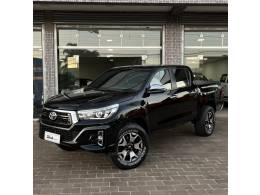 TOYOTA - HILUX - 2020/2020 - Preta - Sob Consulta