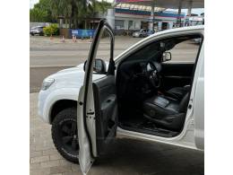 TOYOTA - HILUX - 2013/2013 - Branca - Sob Consulta