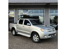 TOYOTA - HILUX - 2007/2007 - Prata - R$ 100.000,00