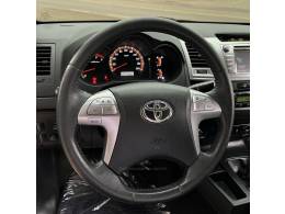 TOYOTA - HILUX - 2014/2014 - Preta - R$ 149.000,00
