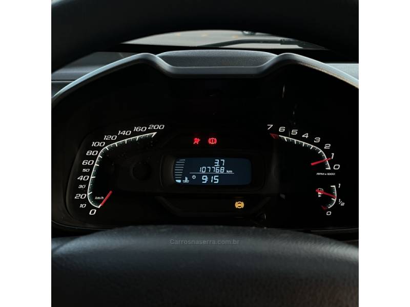 CHEVROLET - MONTANA - 2017/2017 - Vermelha - R$ 48.000,00