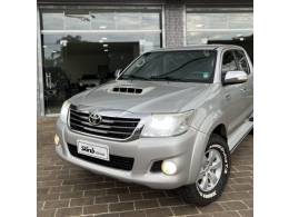 TOYOTA - HILUX - 2012/2012 - Prata - R$ 129.000,00