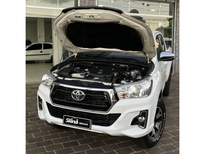 TOYOTA - HILUX - 2019/2019 - Branca - Sob Consulta