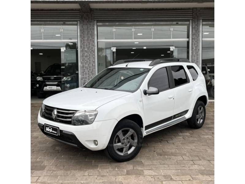 RENAULT - DUSTER - 2014/2014 - Branca - Sob Consulta