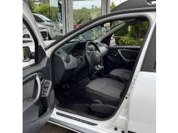RENAULT - DUSTER - 2014/2014 - Branca - Sob Consulta