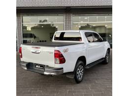 TOYOTA - HILUX - 2018/2018 - Branca - R$ 178.000,00