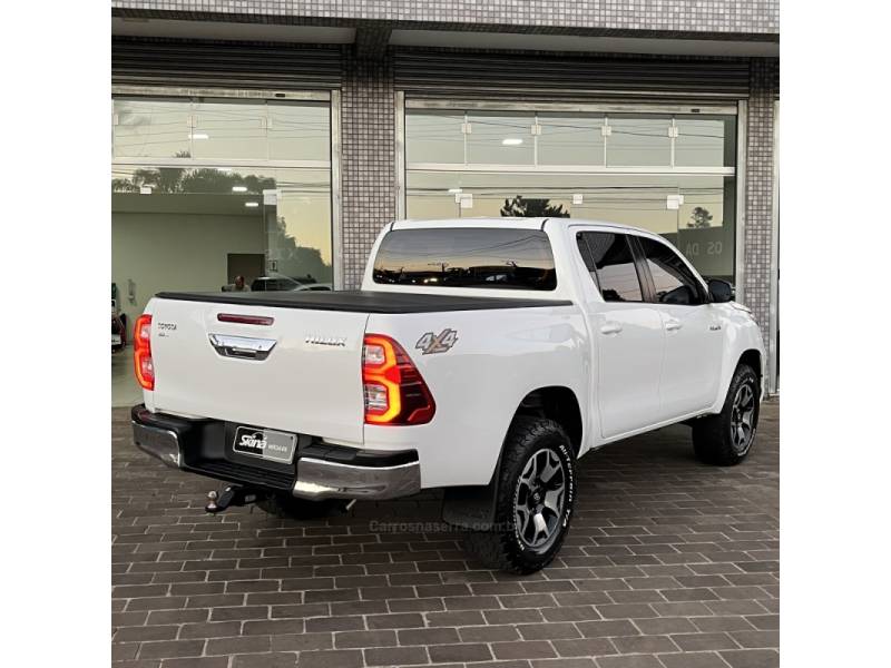 TOYOTA - HILUX - 2019/2019 - Branca - Sob Consulta