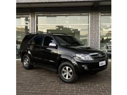 TOYOTA - HILUX SW4 - 2008/2008 - Preta - Sob Consulta