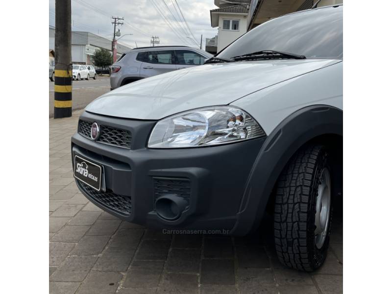 FIAT - STRADA - 2017/2017 - Branca - R$ 63.000,00