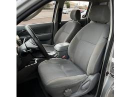 TOYOTA - HILUX - 2007/2007 - Prata - R$ 100.000,00