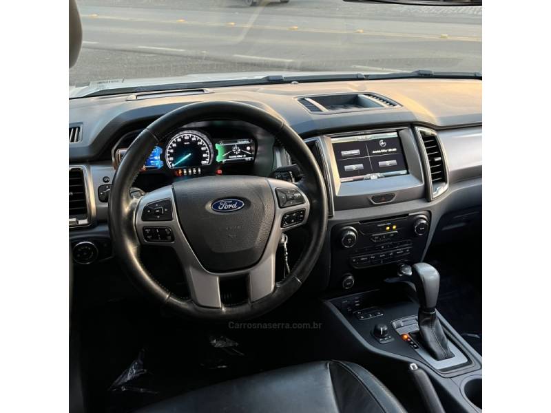 FORD - RANGER - 2017/2017 - Prata - R$ 139.900,00