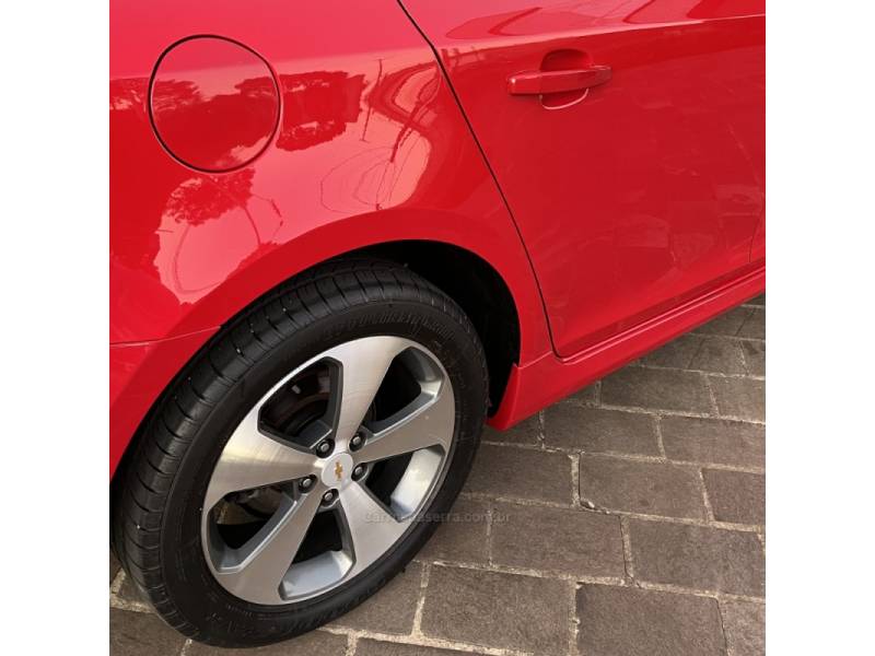 CHEVROLET - CRUZE - 2013/2013 - Vermelha - R$ 60.000,00