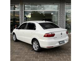VOLKSWAGEN - VOYAGE - 2021/2021 - Branca - R$ 55.700,00