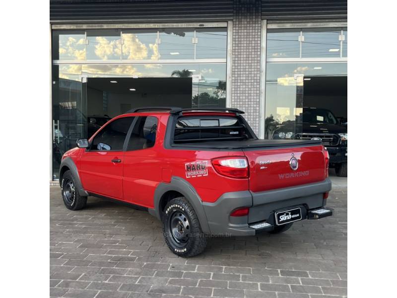 FIAT - STRADA - 2016/2016 - Vermelha - R$ 63.000,00