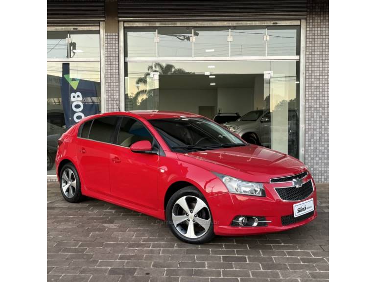 CHEVROLET - CRUZE - 2013/2013 - Vermelha - R$ 60.000,00