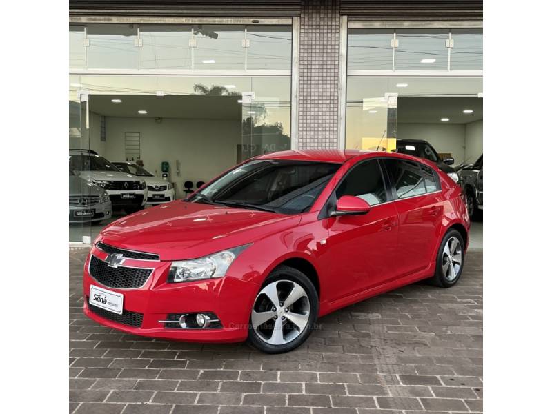 CHEVROLET - CRUZE - 2013/2013 - Vermelha - R$ 60.000,00