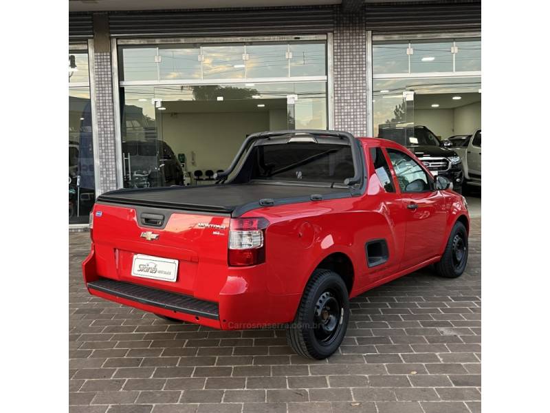 CHEVROLET - MONTANA - 2017/2017 - Vermelha - R$ 48.000,00
