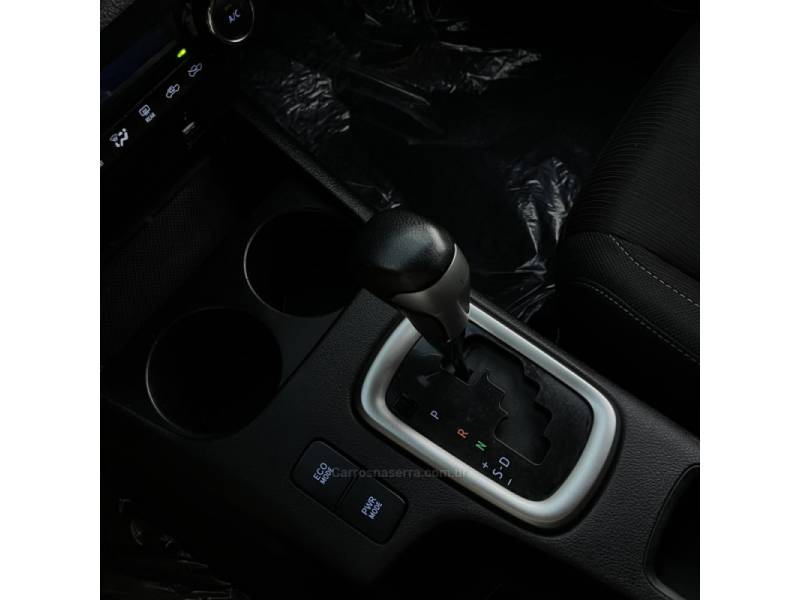 TOYOTA - HILUX - 2019/2019 - Branca - Sob Consulta