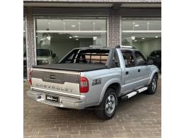 CHEVROLET - S10 - 2011/2011 - Prata - R$ 79.000,00