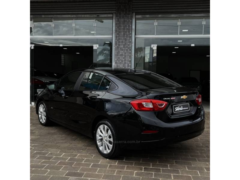 CHEVROLET - CRUZE - 2017/2017 - Preta - R$ 83.000,00
