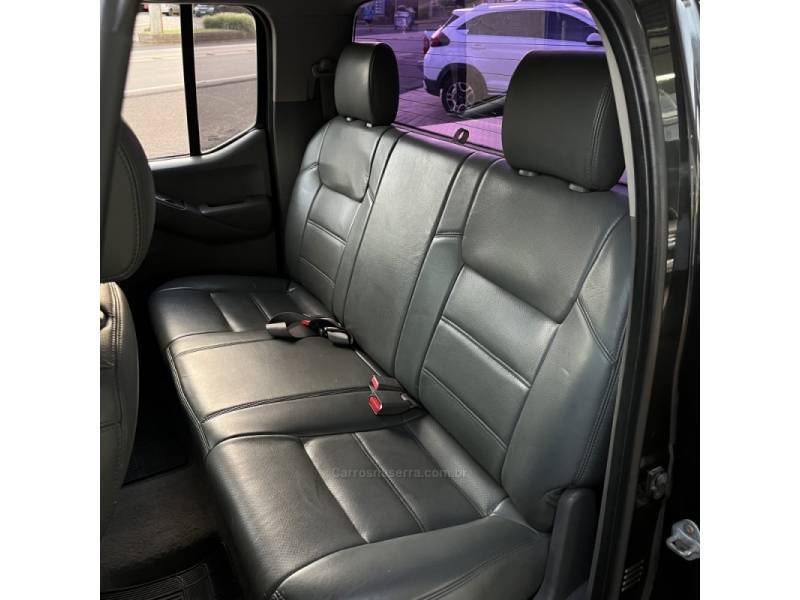 NISSAN - FRONTIER - 2009/2009 - Preta - Sob Consulta