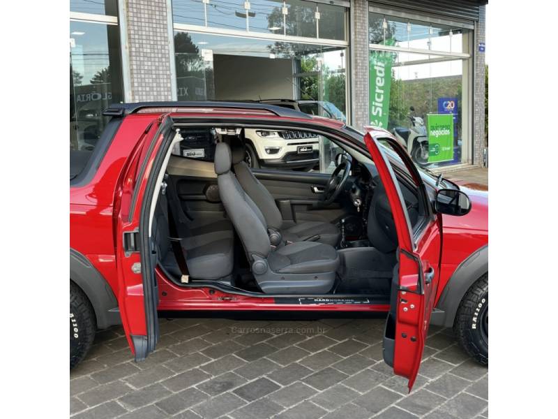 FIAT - STRADA - 2016/2016 - Vermelha - R$ 63.000,00